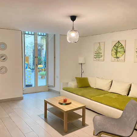 Centro Storico Loft Incantevole Con Giardino Lägenhet Neapel